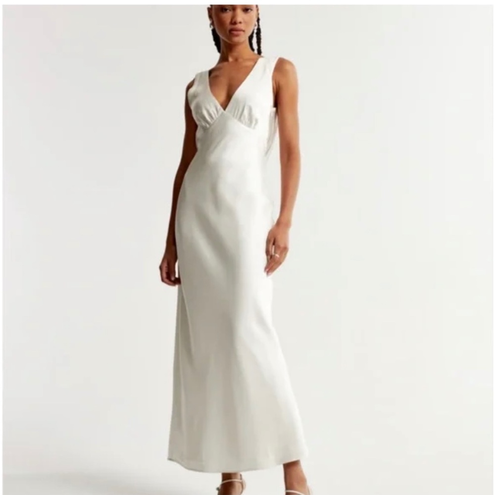 Abercrombie white plunge back maxi dress